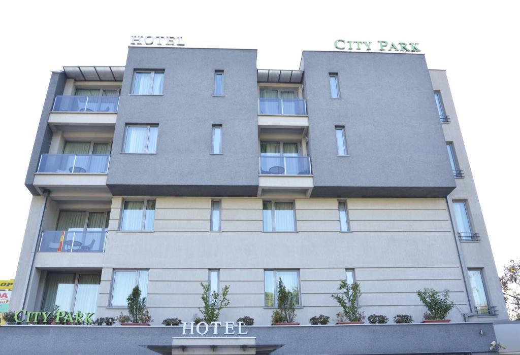 City Park Hotel Skopje Luaran gambar
